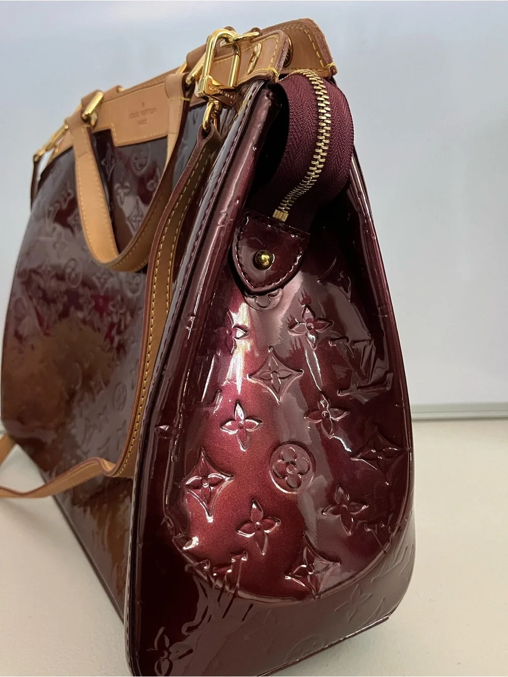 Louis Vuitton Brea GM Rouge Fauviste Vernis M91689 + Matching Coin Wallet